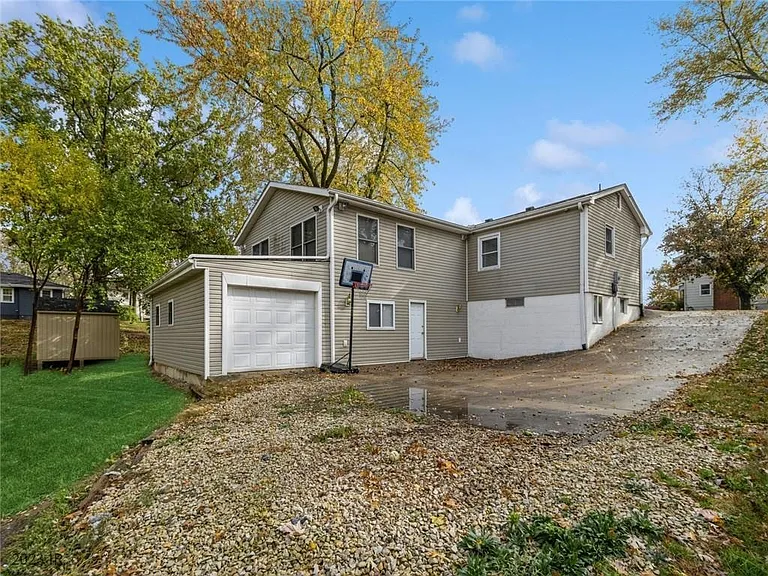 1206 W Euclid Ave — Photo 18