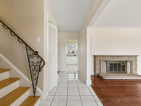 5th image of 2175 Denise Rd