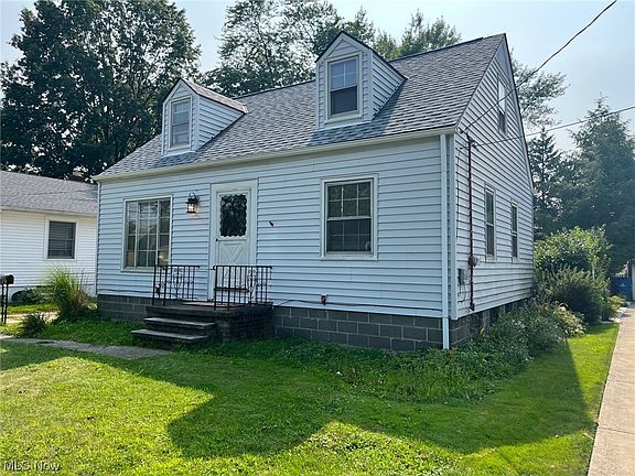 3rd image of 3394 W 231st St