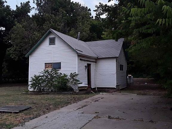 3rd image of 503 SW I Ave