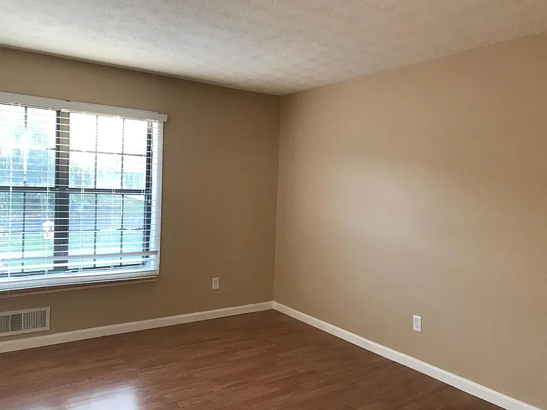 85 Caboose Ct — Photo 12