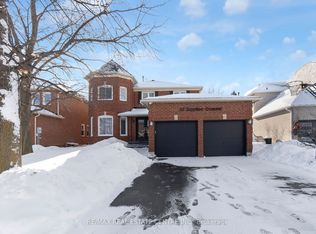 38 Sapphire Cres, Brampton, ON L6Z 4M4