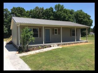 1137 Gourdneck Rd NW, Tullahoma, TN 37388