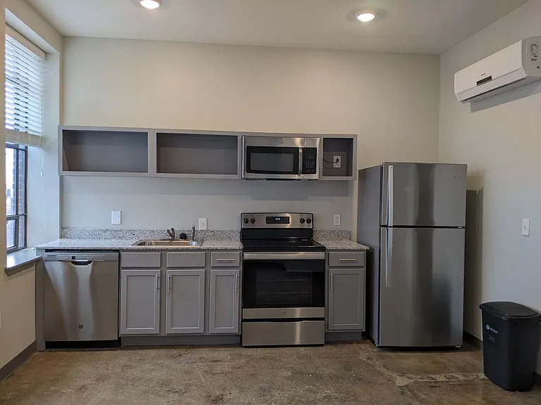 Lofts at American Life - Downtown Birmingham, AL — Photo 38