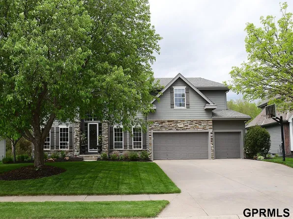 1402 S 177th St, Omaha, NE 68130