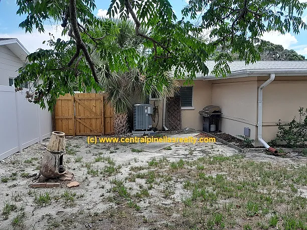 1400 S Evergreen Ave — Photo 28