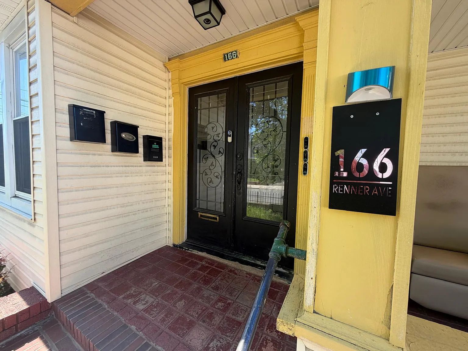 3 bed, $2,475 — Photo 3
