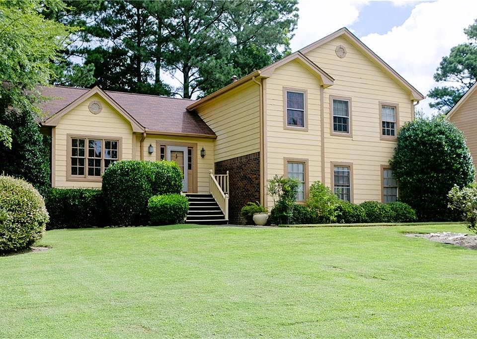 1st image of 2924 Overwood Ln