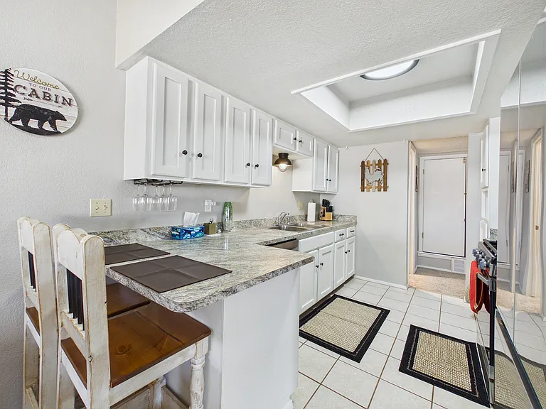 108 Niblic Ct #1 — Photo 6