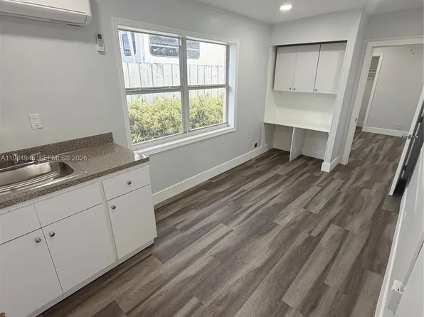 531 NE 58th St #3, Fort Lauderdale, FL 33334