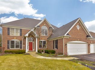 5011 Radcliff Rd, Lisle, IL 60532