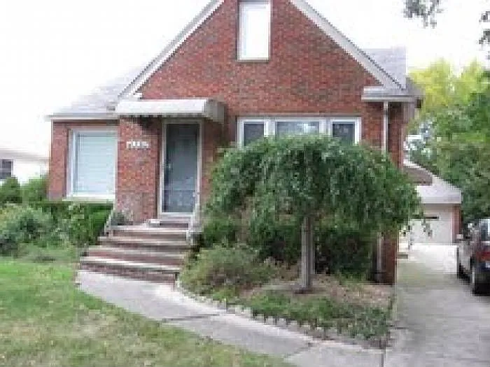 4393 Adrian Rd photo 1