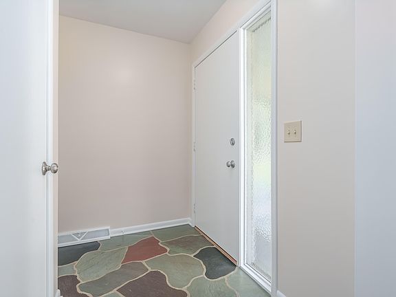 3rd image of 3740 E V Ave