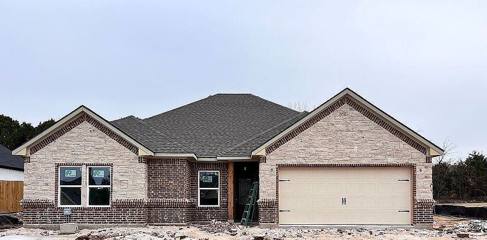 1st image of 2127 Christine Dr