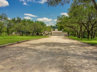 124 Oak Ridge Dr, New Braunfels, TX 78132