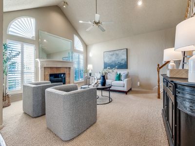 2801 Carmel Dr, Carrollton, TX, 75006