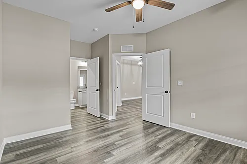 Floor plan 2 bedroom