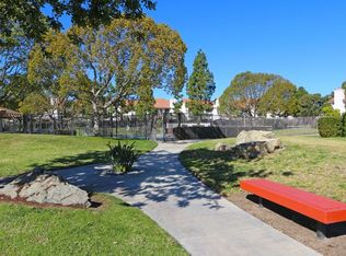 6541 Corte Montecito, Carlsbad, CA 92009