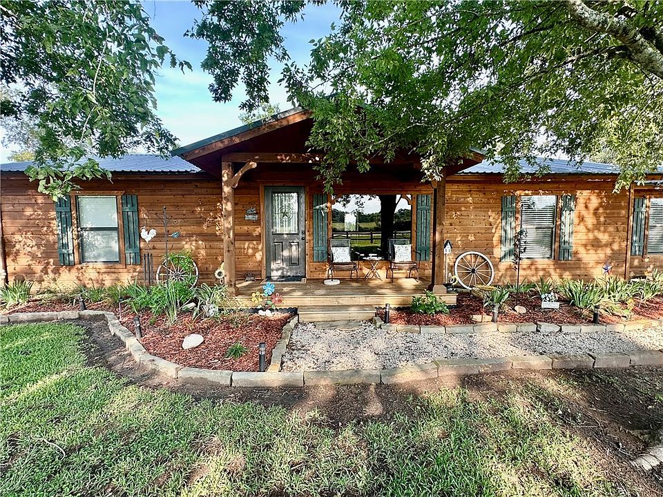 1st image of 3571 County Road 106