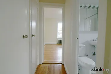 Rented by Link NY Realty