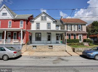 220 Cleveland Ave, Waynesboro, PA 17268