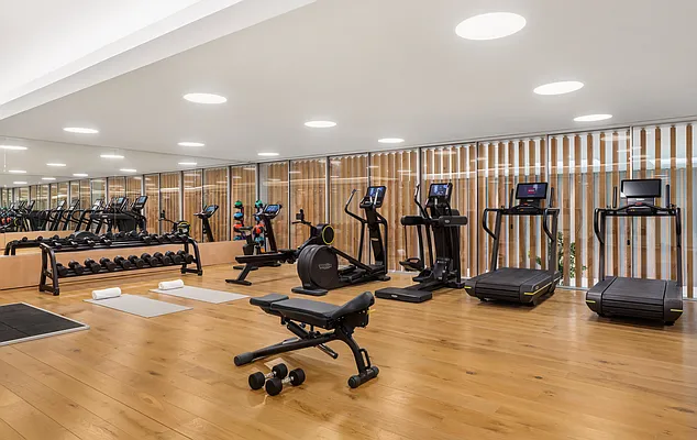 Sold by Douglas Elliman | media 25