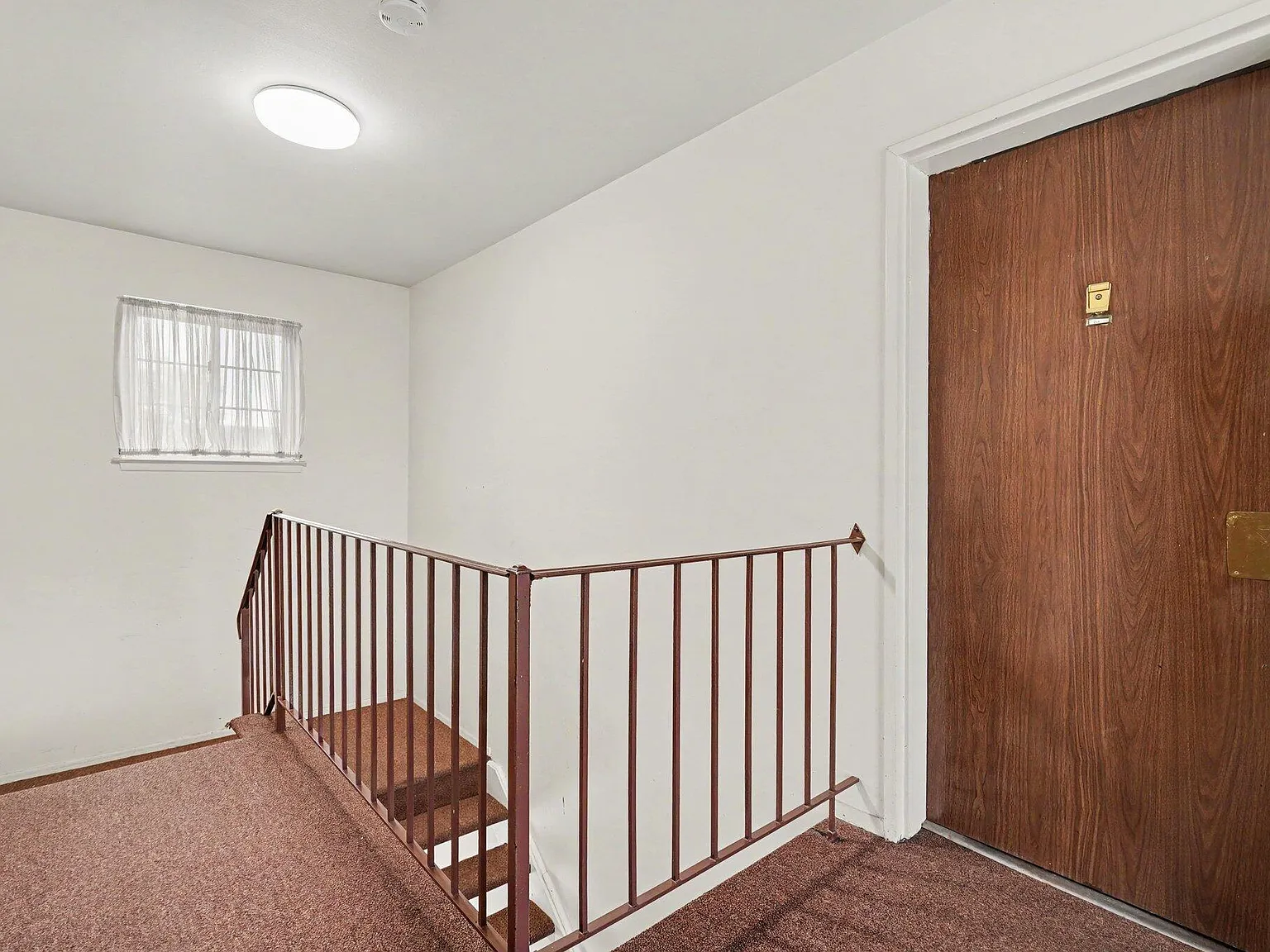 2 bed, 1.0 bath, 770 sqft, $1,350 — Photo 4