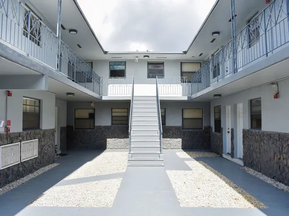 Danielle Apartments, 115 E 9th St #Da-21, Hialeah, FL 33010