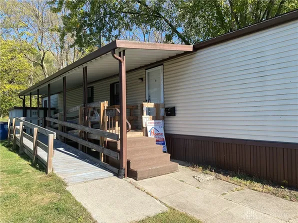 5228 Silverdome Dr, Dayton, OH 45414