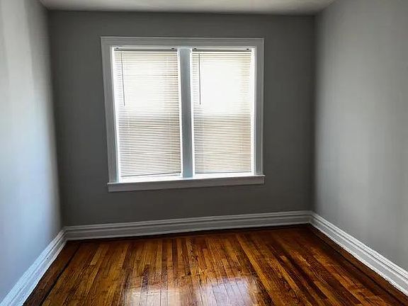 2nd image of 115 Fairview Ave #29B