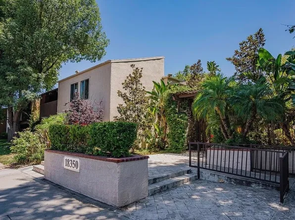 18350 Hatteras St, Tarzana, CA