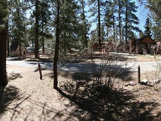 1st image of 517 Booth Way