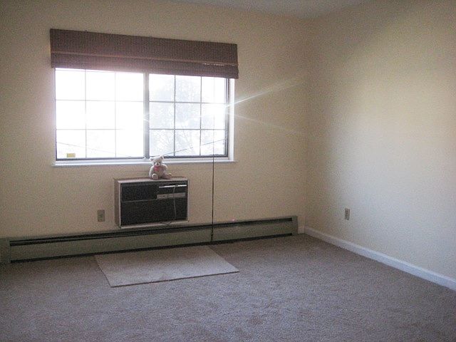 1st image of 24 Elmwood Park Dr