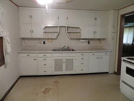 2nd image of 518 S 9th St