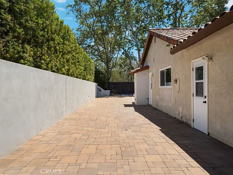 24122 Oro Grande Ln — Photo 30