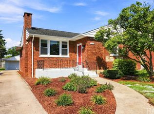 1512 Portsmouth Ave, Westchester, IL 60154