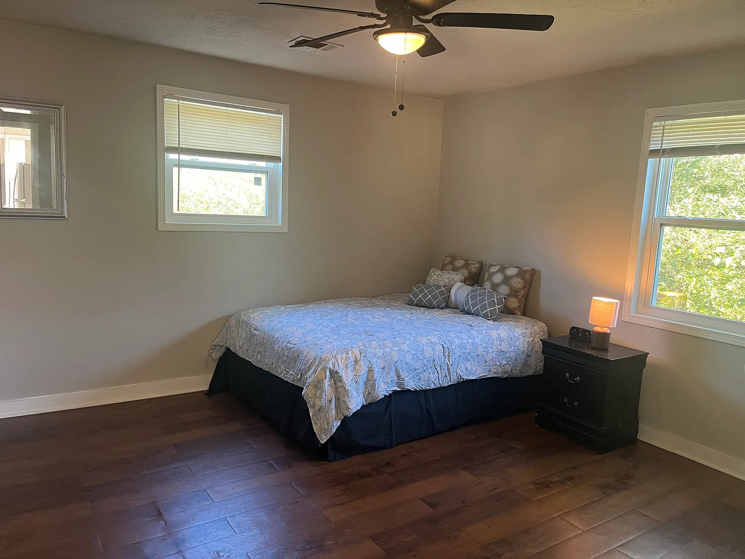 252 Weeping Willow Dr — Photo 2