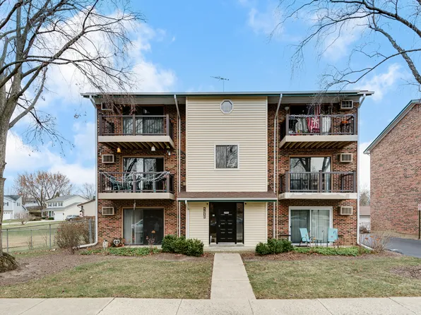 2701 Northcreek Dr #5, Woodridge, IL 60517