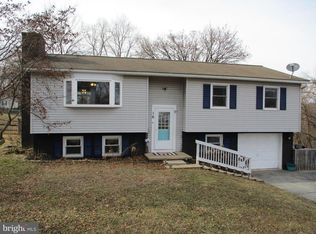 16 Baker St, Coatesville, PA 19320