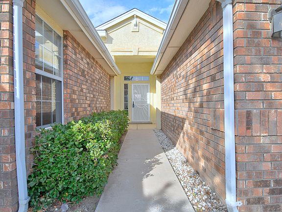 2nd image of 10219 Wickenburg St NW