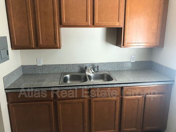 4th image of 1528 N Uinta St