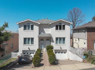 467B 8th St #B, Palisades Park, NJ 07650