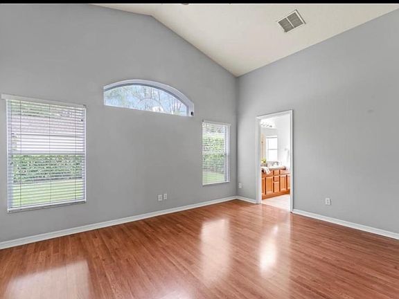 2nd image of 18620 Le Dauphine Pl