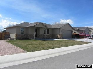 922 Meadowlark Dr, Douglas, WY 82633