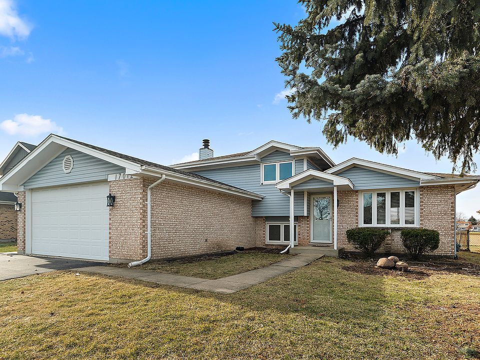 1st image of 17012 Redwood Ct