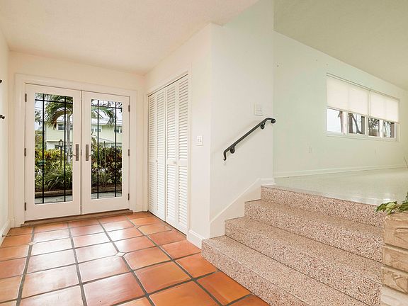 2nd image of 507 Andros Ln