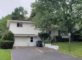 209 Park Ave, Twin Lakes, WI 53181