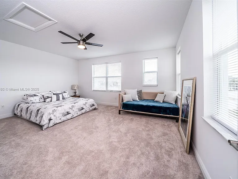 4230 Rosa Dr — Photo 44