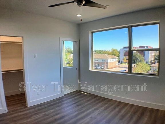 5th image of 3811 Munger Ave #101