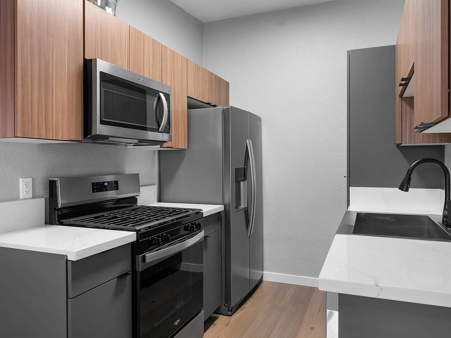 Westside Apartments — Photo 2